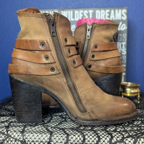 Freebird Blaze Nubuck Leather Ankle Boots Women’s 9 Zip Booties Distressed - Picture 7 of 13
